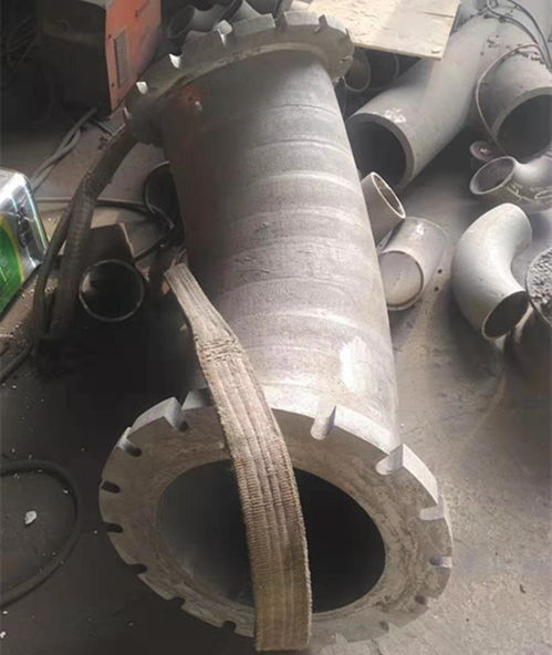 卓越品質，鑄就信賴 探訪河北耐磨彎頭鑄造專家——輝順機械配件